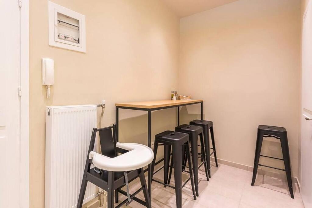 Syntagma H&B Apartment Афины Экстерьер фото